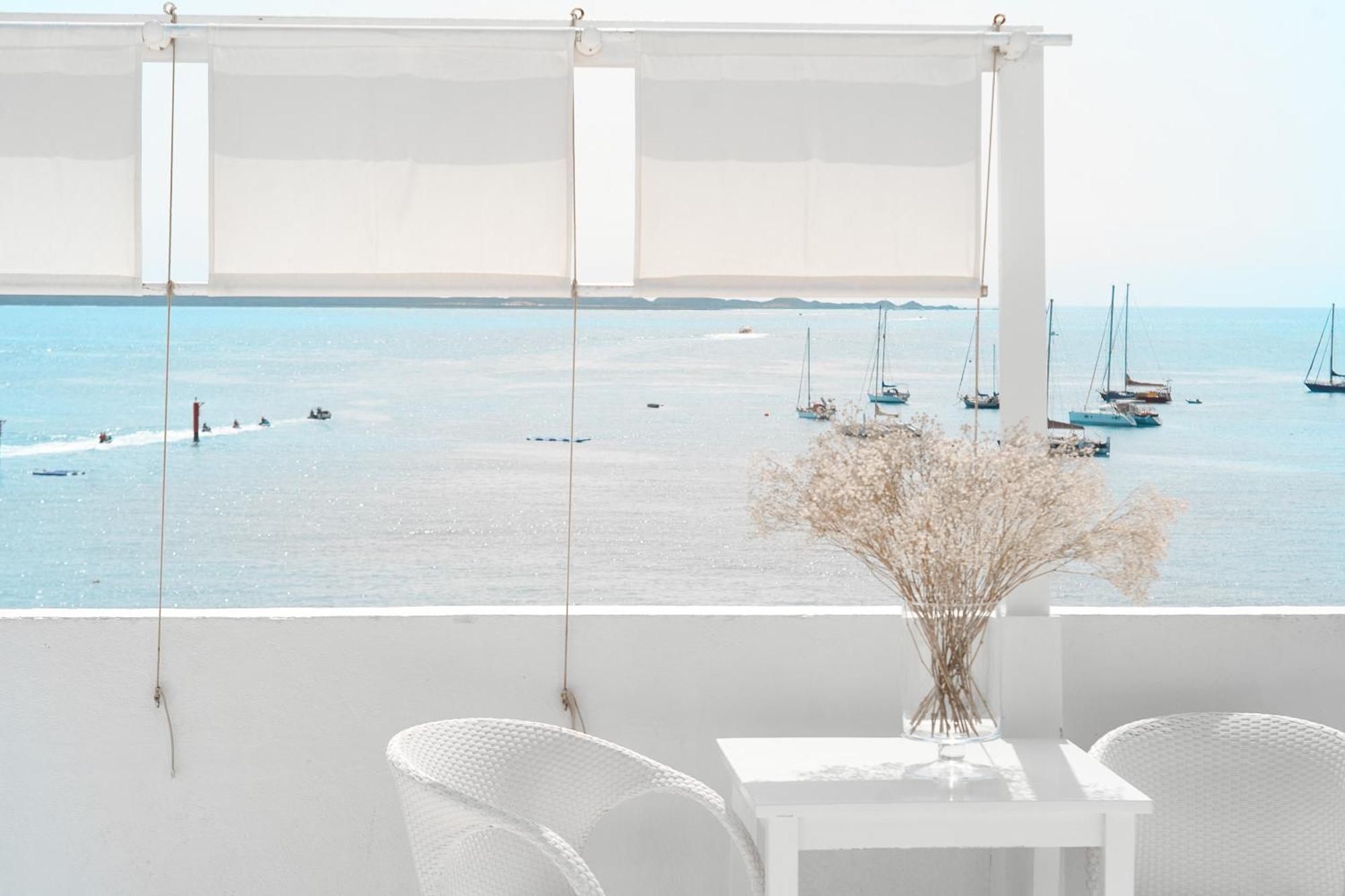 Avanti Lifestyle Hotel - Only Adults Corralejo Room photo